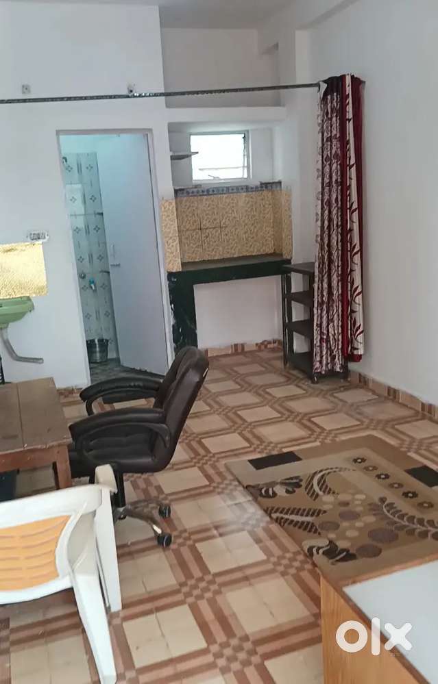 Room for rent rajharsh colony kolar road