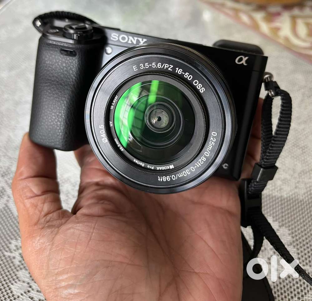 Sony A6000 Camera with 2 lenses