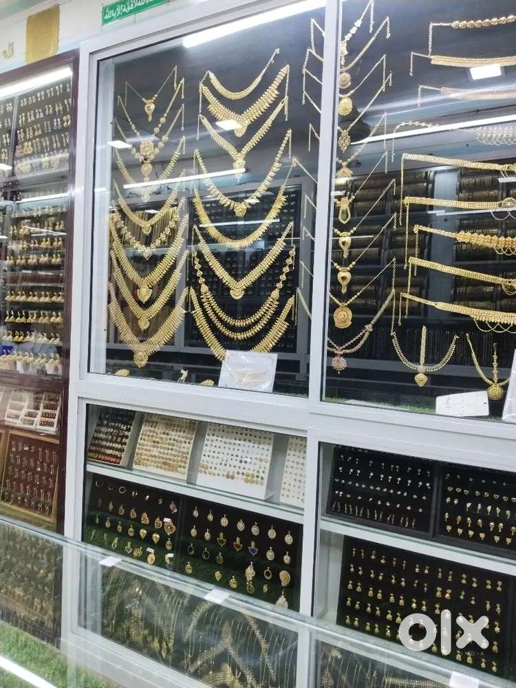 Need minimum 2 year experience in sales field only gents