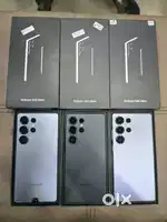 Samsung s25 ultra 512 GB indian varient with all original accessories.