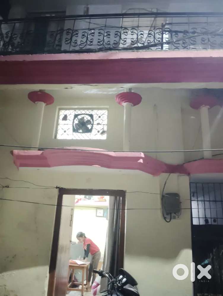 Hi I want to sell 1 plot 45*20=900 sqr feet and 1 house constructed .