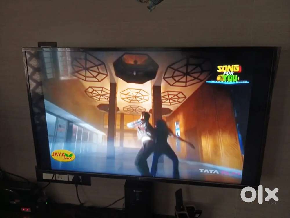 Lg smart UHD 4K TV 43inch