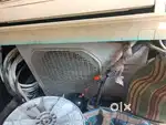 Samsang 1 ton split ac fully raninig condition
