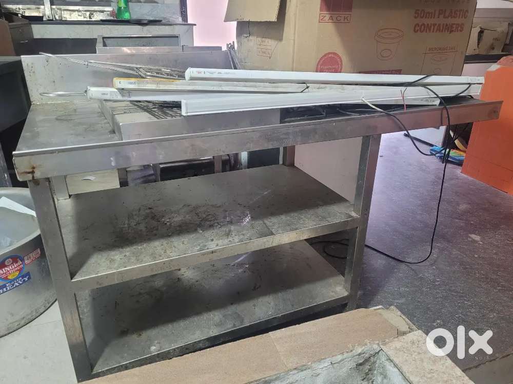 Stainless steel table and steel wash basin big