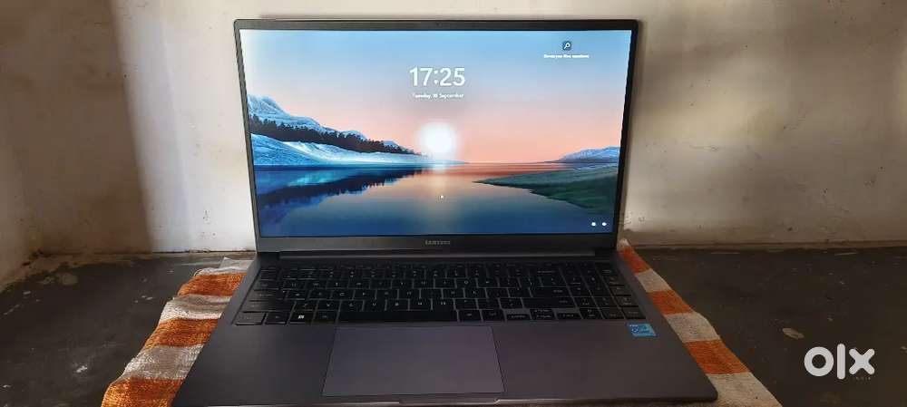 Samsung galaxy book 4 - Good Condition
