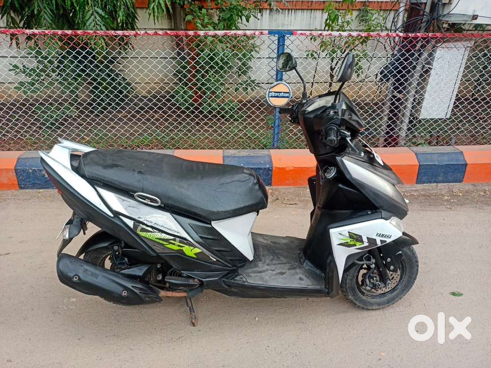 YAMAHA RAY ZR 125