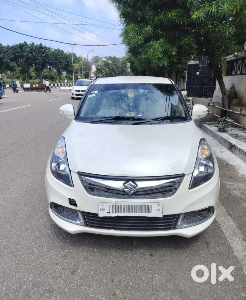 Want to sell my mint condition maruti suzuki Swift Dzire 2016