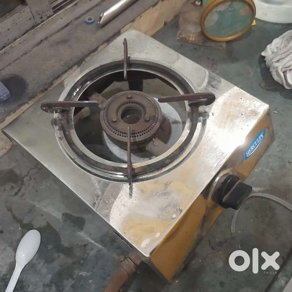 Gas stove for residence