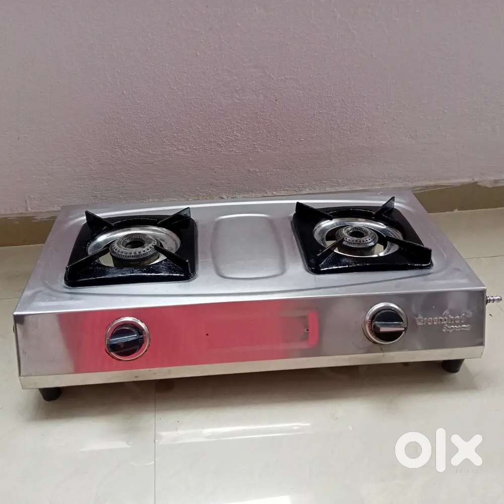 2 burner gas stove is for sale