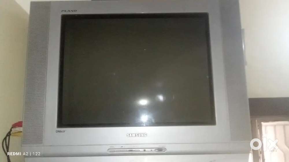 Cathode ray television