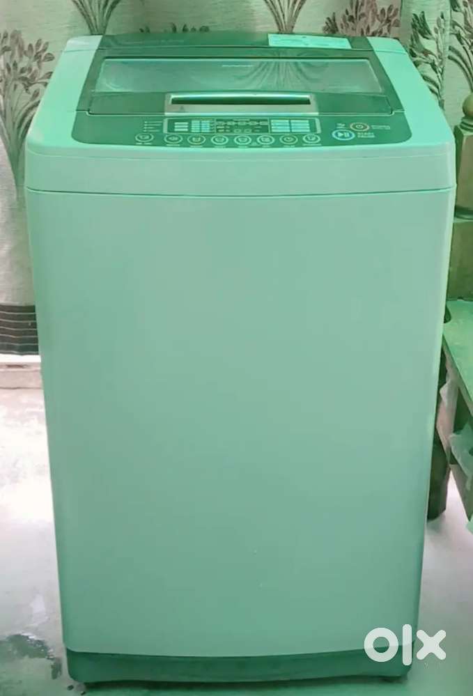 BRAND NEW WASHING MACHINE