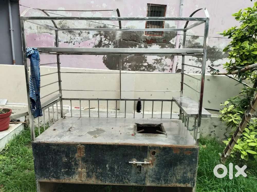 Steel counter for restorent