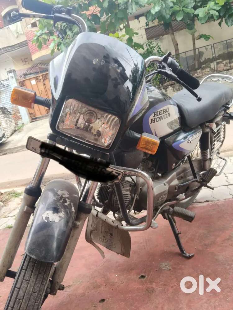 Very good conditon 2029 tak registration hai haaf kick start
