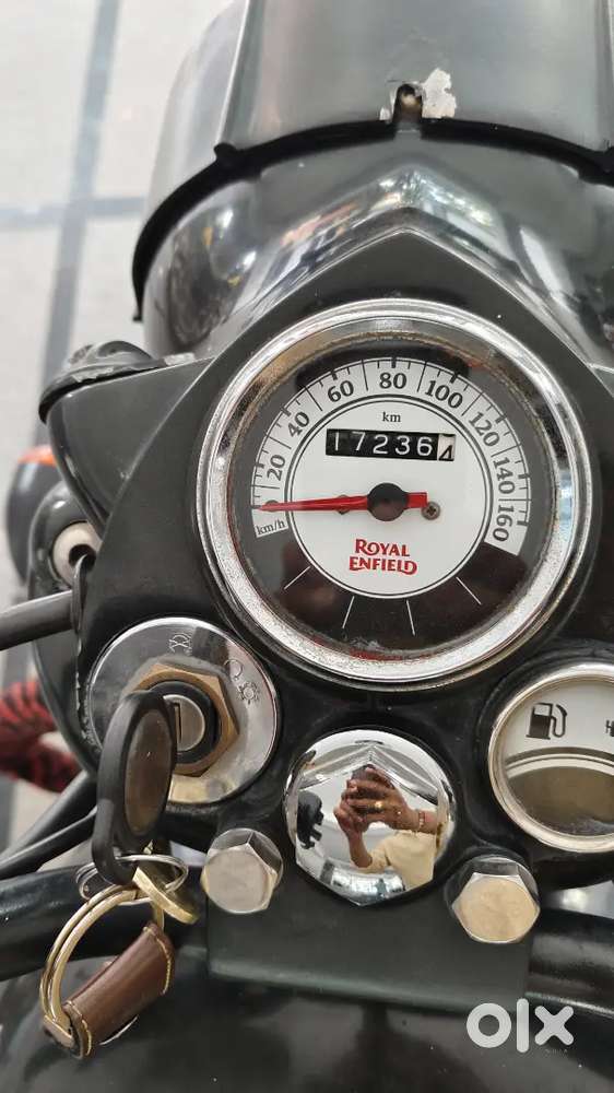 Royal Enfield Classic 350CC , Orange Ember.