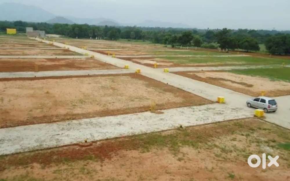 Naugaon, Alwar main road ki dukaan(plot)