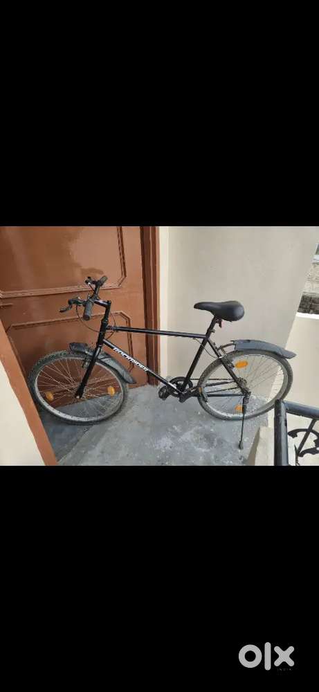 Sporty bicycle