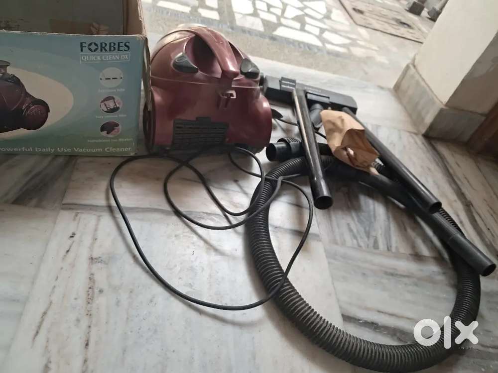 Forbes Vacuum cleaner quick clean DX