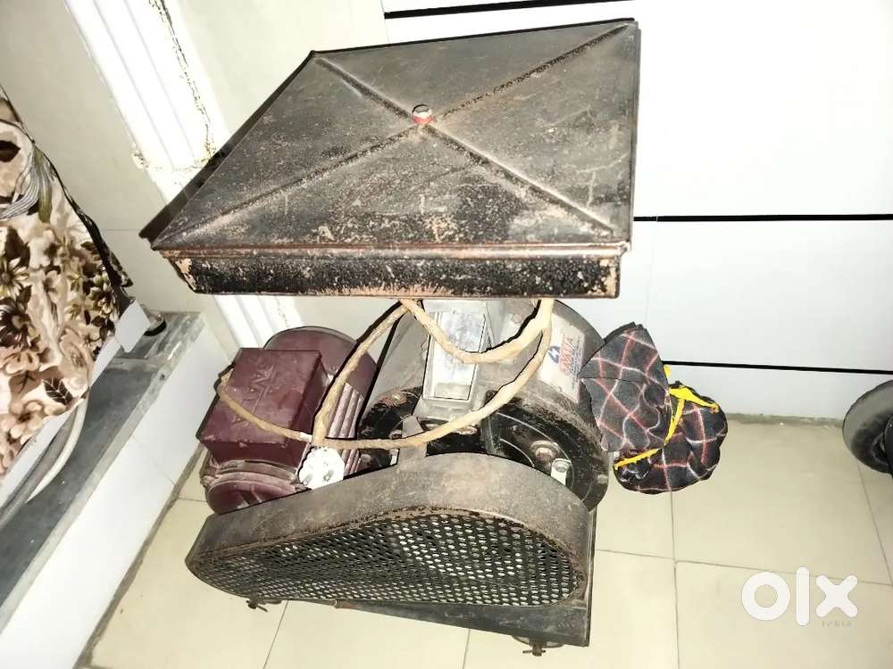 AATA CHAKKI / GHAR GHANTI