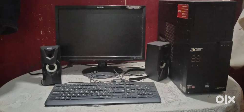 Computer on sale ...I need money is urgent