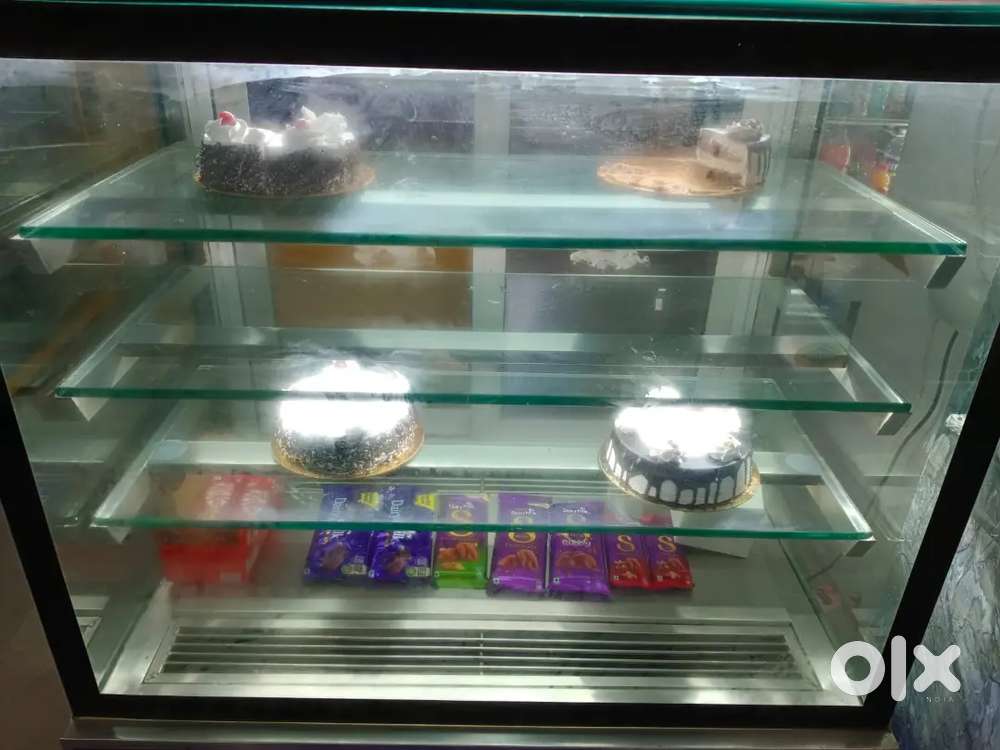 Cake Display Freezer