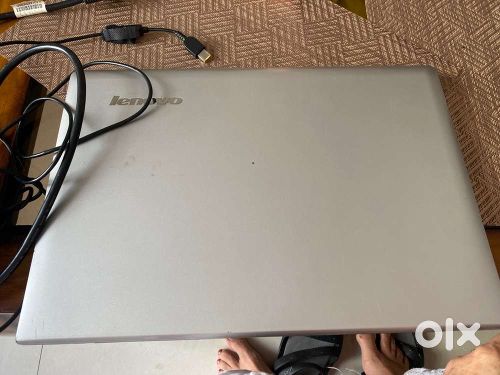 Leptap with charger