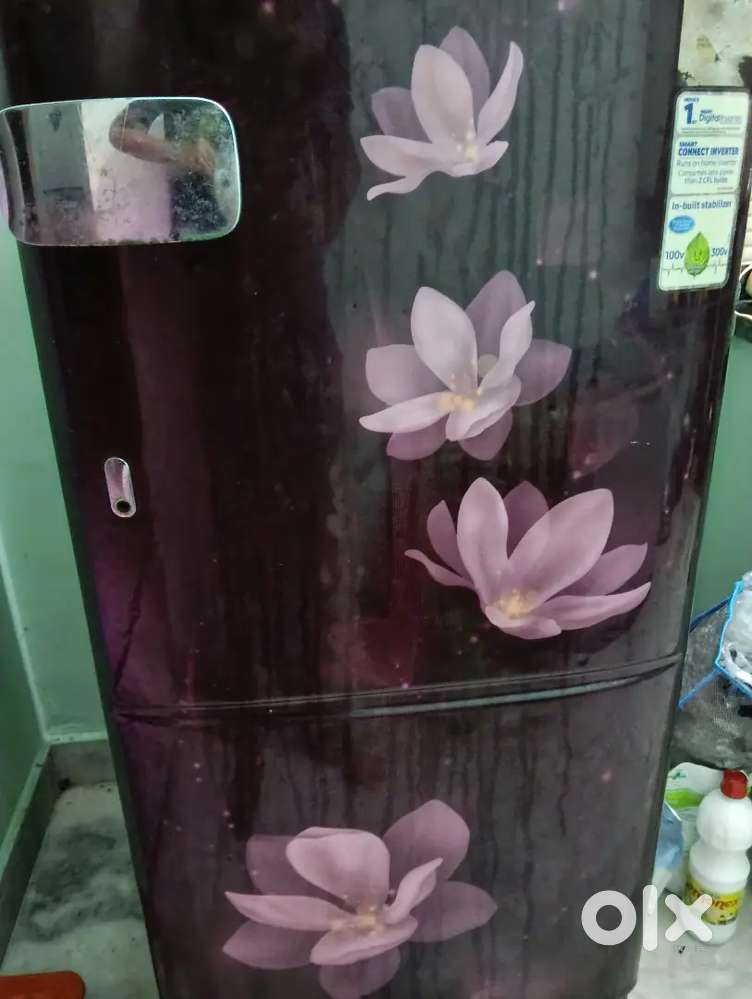 Samsung 5 star fridge new 1 year since used