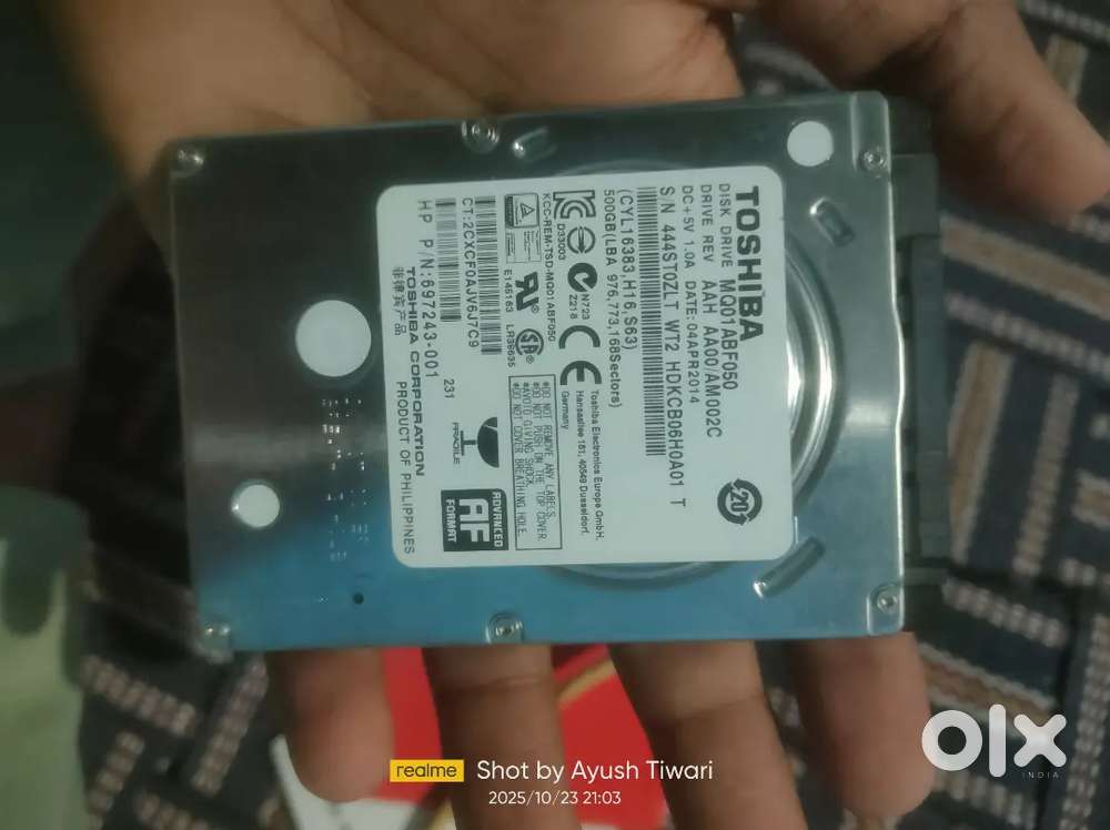 Toshiba 500gb  hard disk  with case
