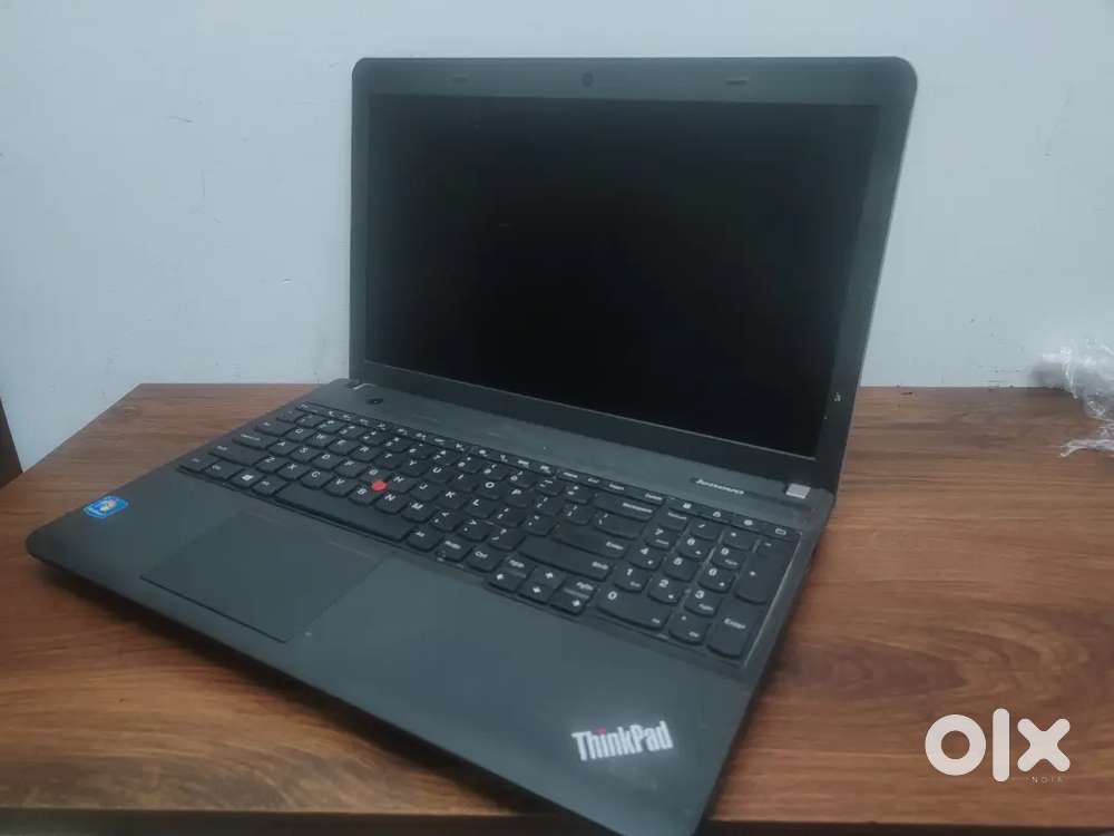 Lenovo ThinkPad Edge / Core i5 / 8GB / 628GB SSD/ 15.6 Display