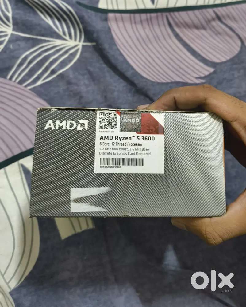 Ryzen 5 3600 processor with stock fan with thermal paste