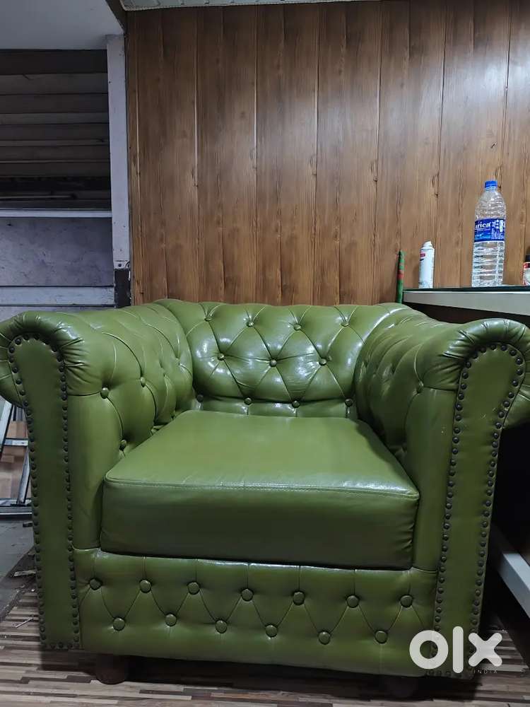 Single seater sofa