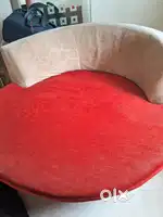 Spacious Round Sofa Chair