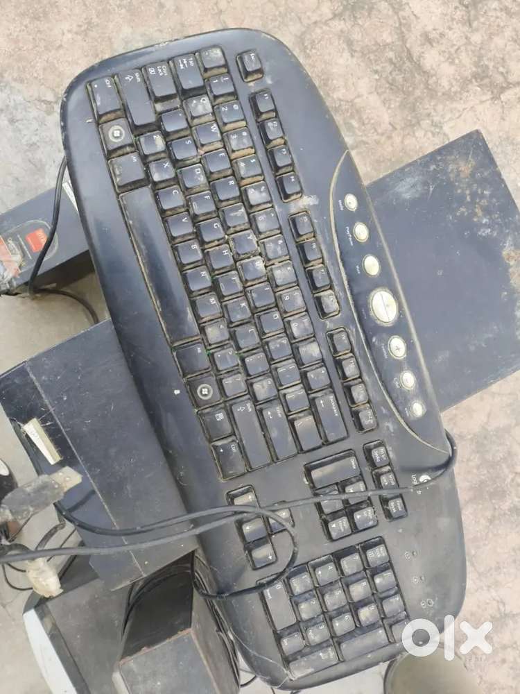 Desktop computer with music system