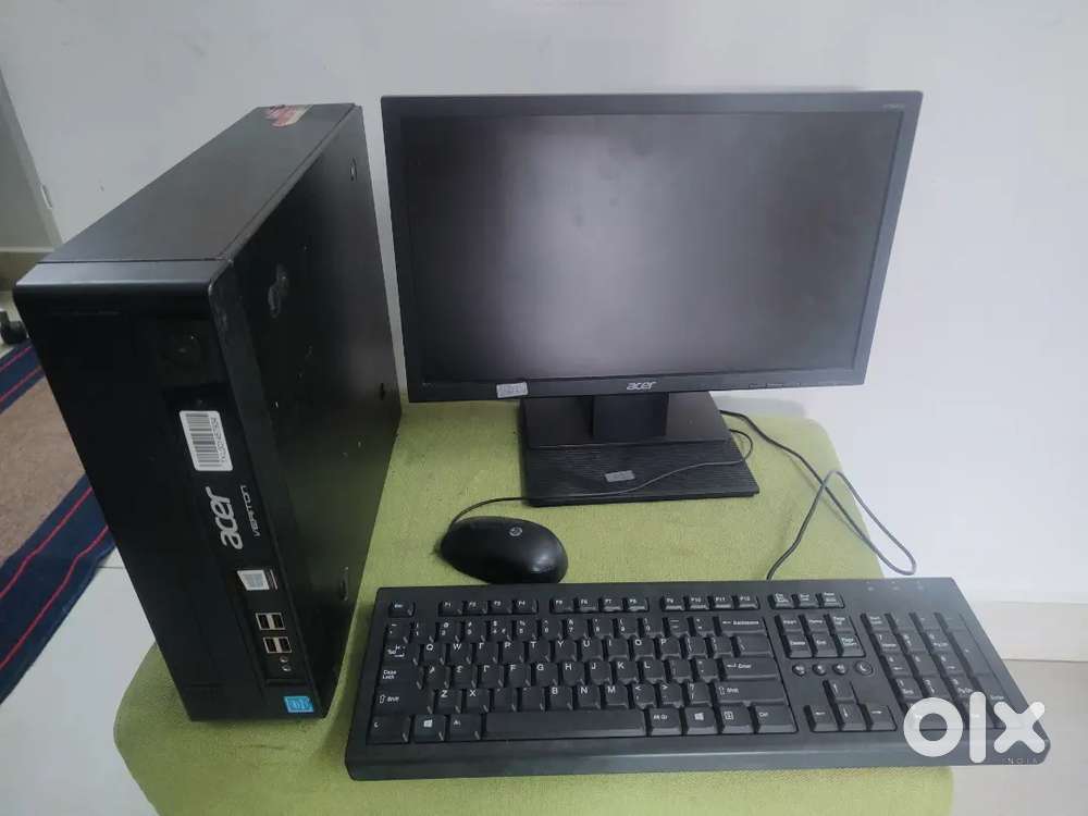 Acer Branded Desktop / Core i5 7t Gen / 8GB RAM / 128GB / 500GB / 19