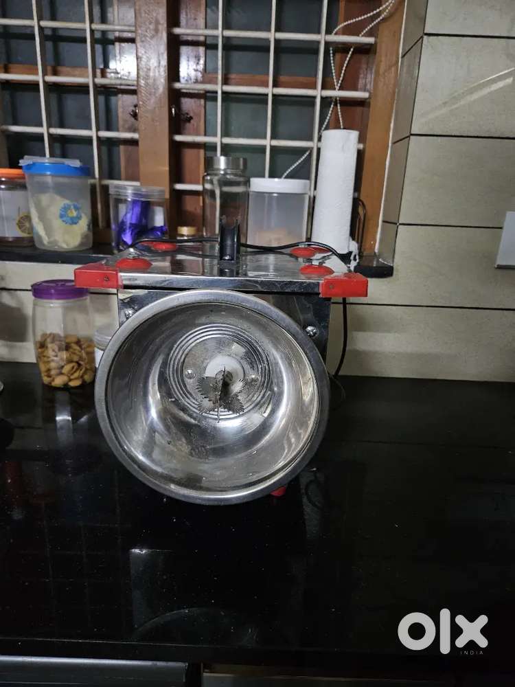 COCONUT GRINDER FOR SALE