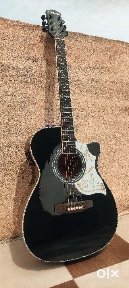 WESTWOOD ACOUSTIC GUITAR