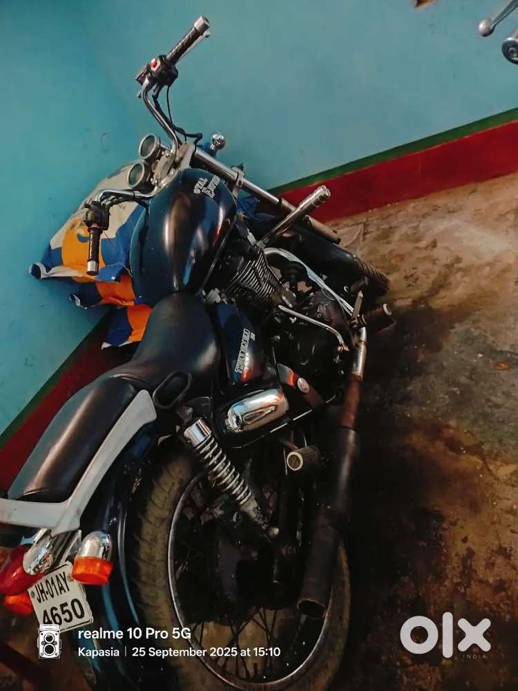 Royal Enfield thunderbird 2013 model