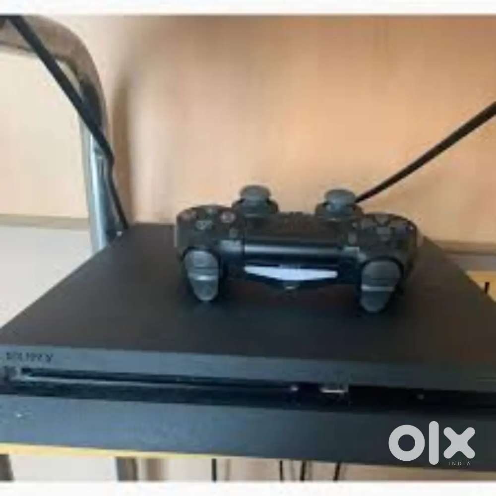 Ps4 with 1TB and 10months ps deluxe subscription