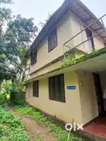 4 cents plot with 700 sqft 4 bhk house for sale at  Mulanthuruthy.
