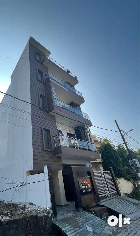 For rent furnished 3bhk flat GMS road