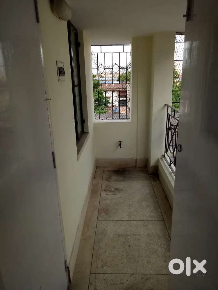 Fourth floor 16 flats each 2 blocks