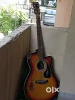 Gittar sitar good condition