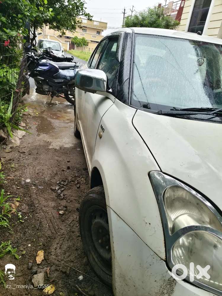 Maruti Suzuki Swift Dzire 2011
