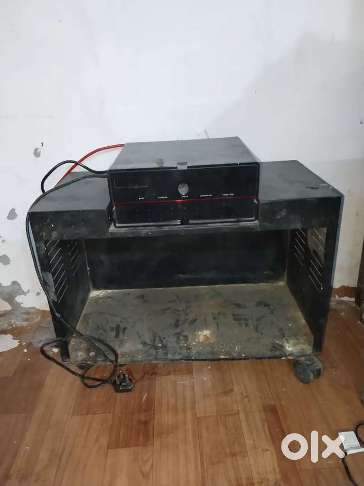Inverter and Battery with Iron Stand for Sale – Excellent Condition