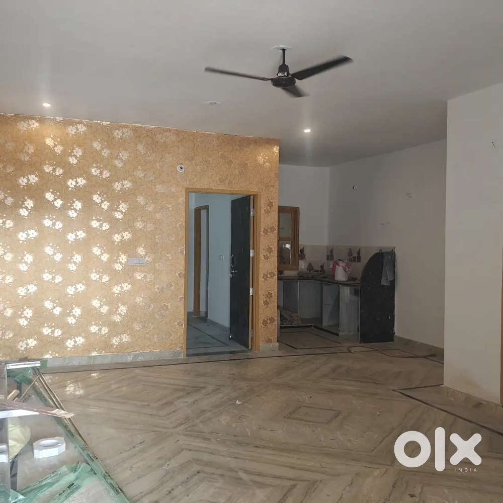 2 beroom, 1 hall new flat avlable for rent in prakash vihar, g t road