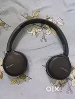 Headphone.