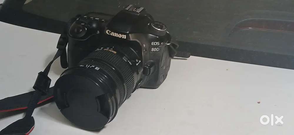 Canon 80d with sigma 17-50 lense urgent sale