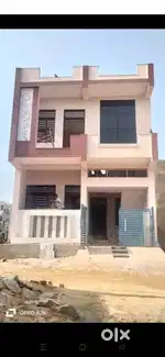 100 Gaj Villa for sale new road