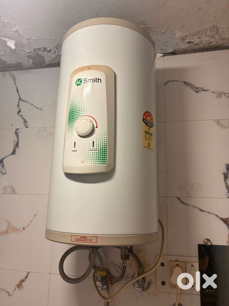AO smith water geyser 25 litres