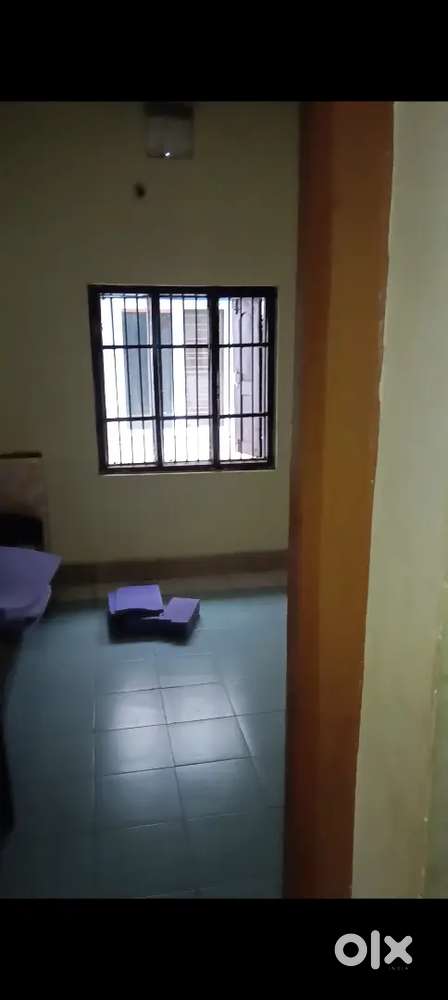 A ROOM PARTNER REQUIRED JHARPADA AREA