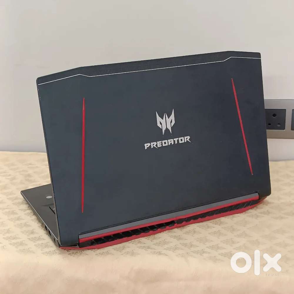i7 Gaming Laptop Acer Predator Helios 300